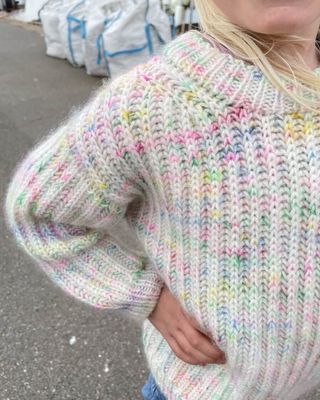 September sweater junior