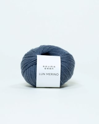 Lun Meriono - 8797 Mørk bondeblå