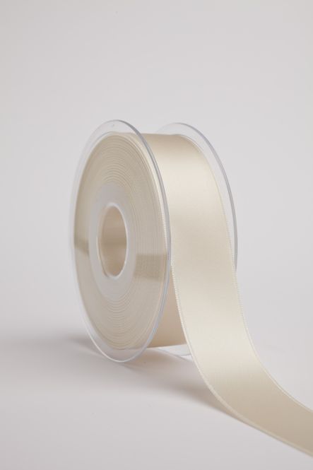 Hovedbilde 0009 - Kremhvit